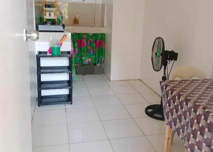 Apartment Marde's Pooc